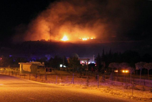 Είκοσι πέντε Τούρκοι στρατιώτες νεκροί σε έκρηξη σε αποθήκη πυρομαχικών